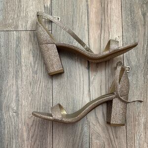 Bandolino Textured Tan Block Heel Sandals